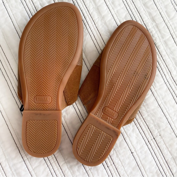 Kodiak Alexi Mule Sandals in Wheat Genuine Leather & Suede Women’s 9 - Picture 3 of 5